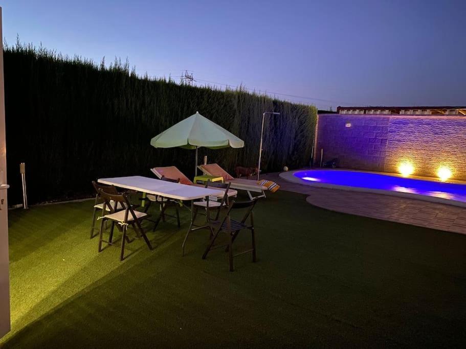 לינארס Casa Aries - Villa Con Piscina Privada מראה חיצוני תמונה