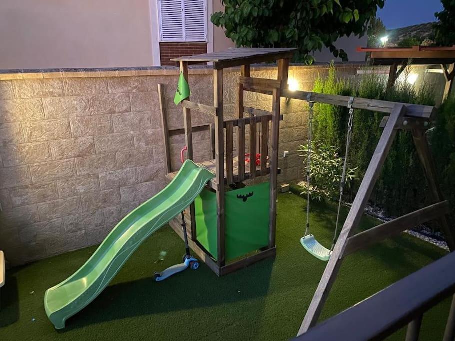 לינארס Casa Aries - Villa Con Piscina Privada מראה חיצוני תמונה